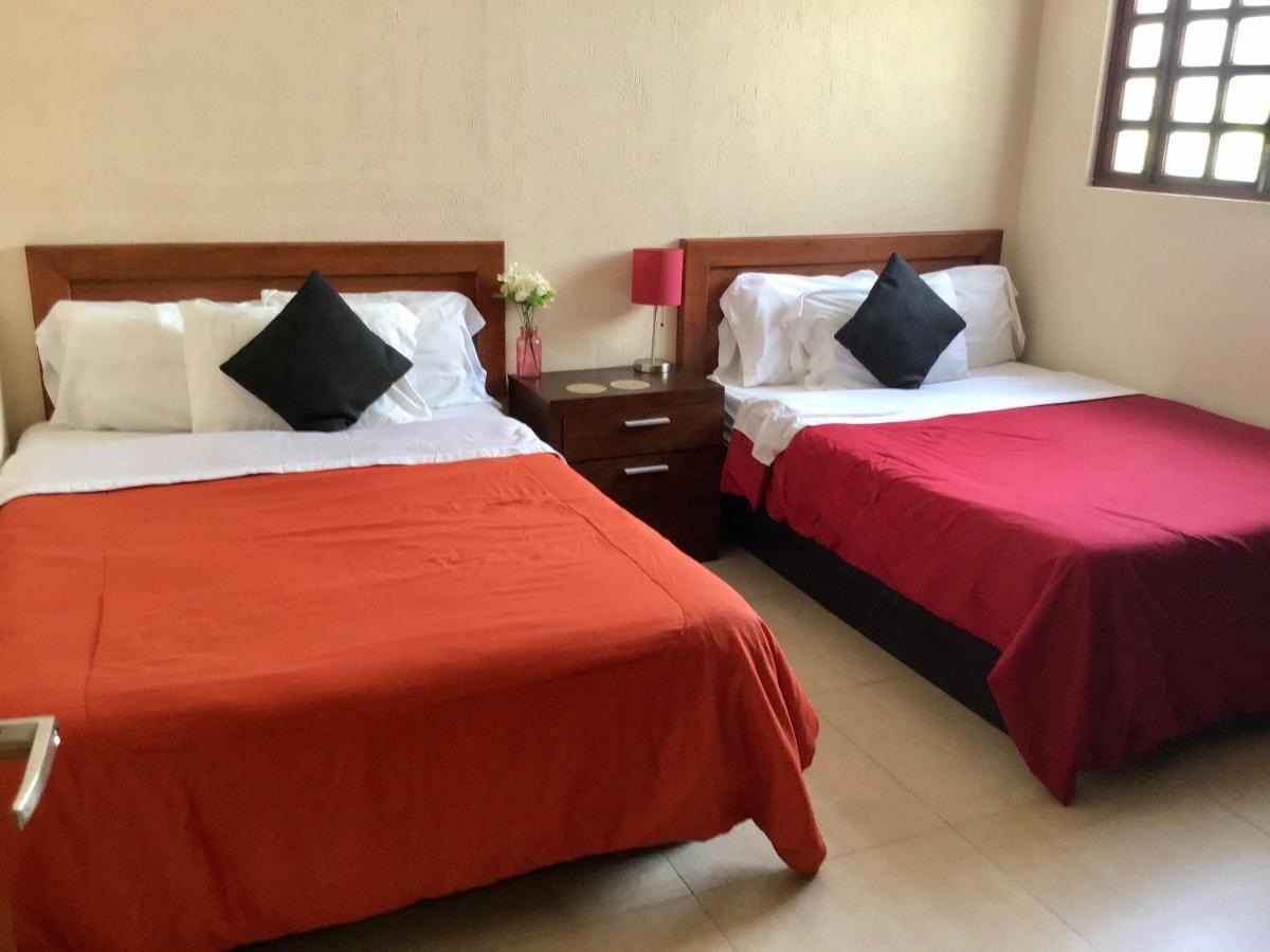 Bed And Breakfast Pecari Cancun Bagian luar foto